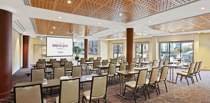town-hall-classroom-with-mercure-logo-2